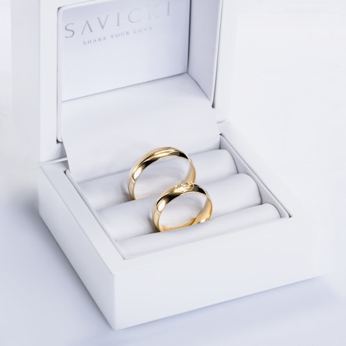 Obrączki ślubne: złote, okrągłe, 5 mm